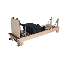 Maple Reformer with Internal Footrests